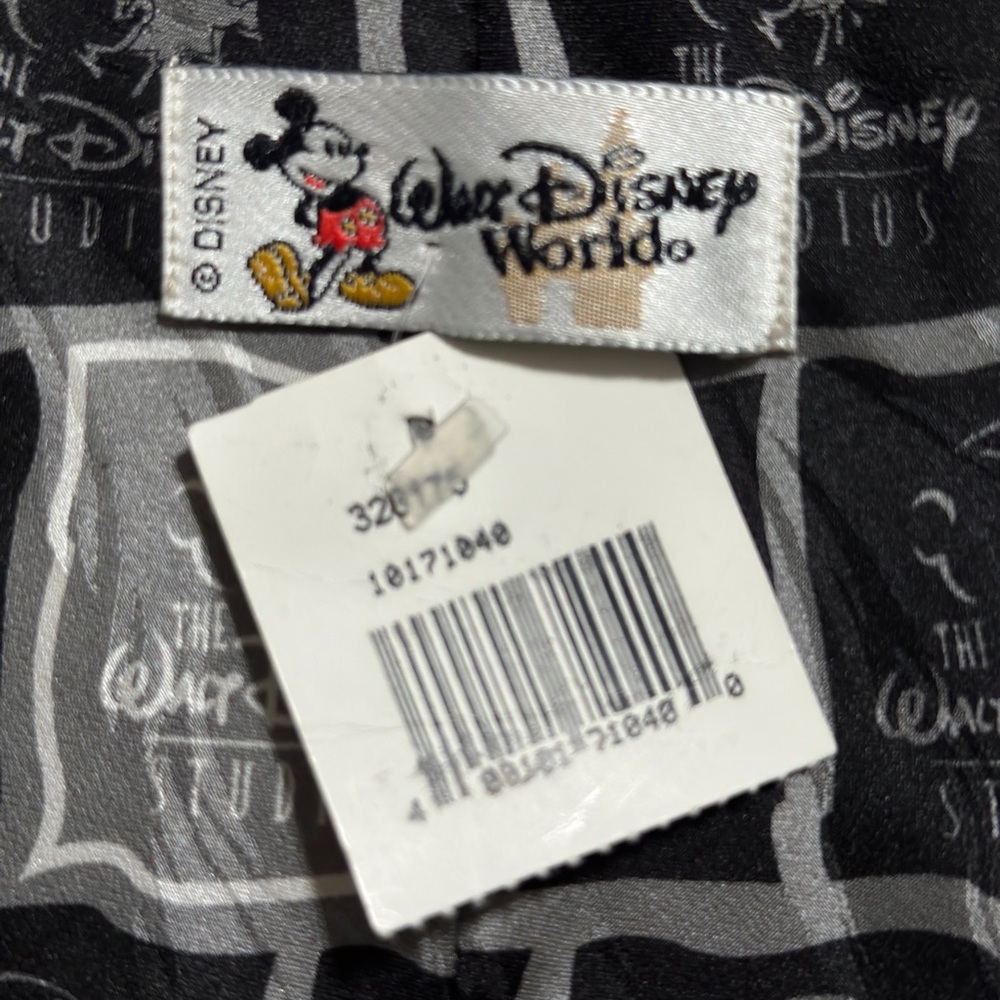 Disney Tie - Picture 2 of 5